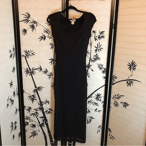 Little Black Dress‎